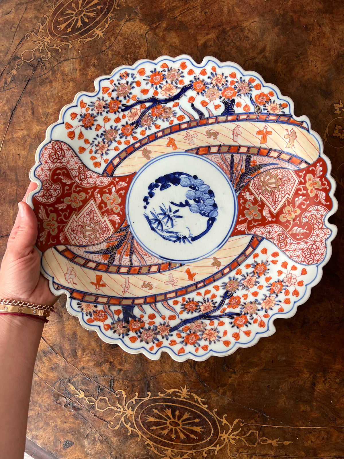 Antique Meiji Period Large Imari Charger Porcelain Plate