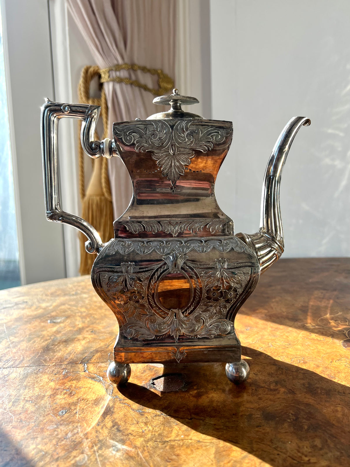 Victorian Silver Plate Coffee Pot – Wm. Briggs & Co., Sheffield (c.1880s)