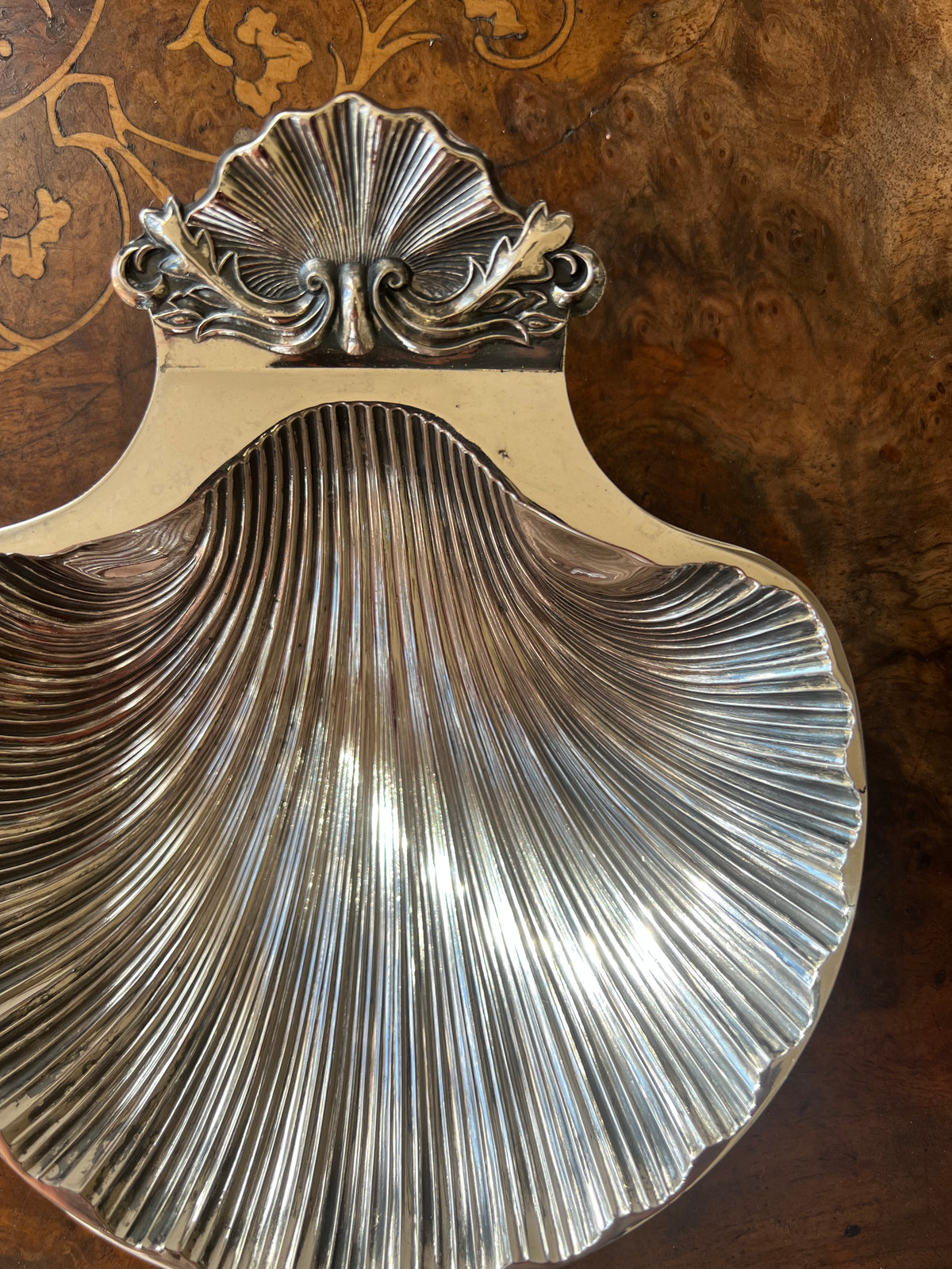 Vintage Silver Plated Shell trinket Tray with Ornate Rococo Scallop style detail.